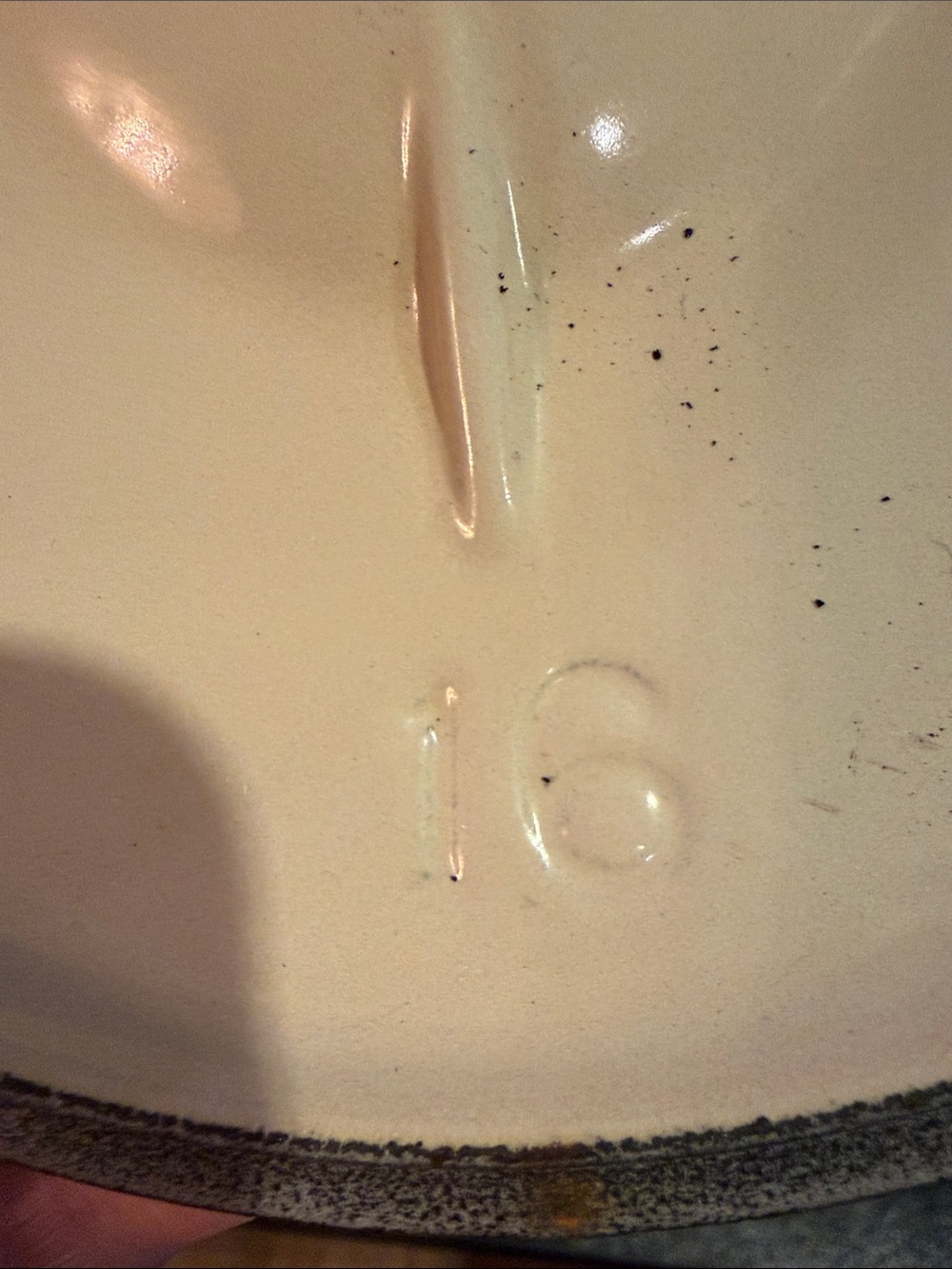 Le Creuset Flame Enameled Cast Iron saucepan with Lid - Picture 3 of 7